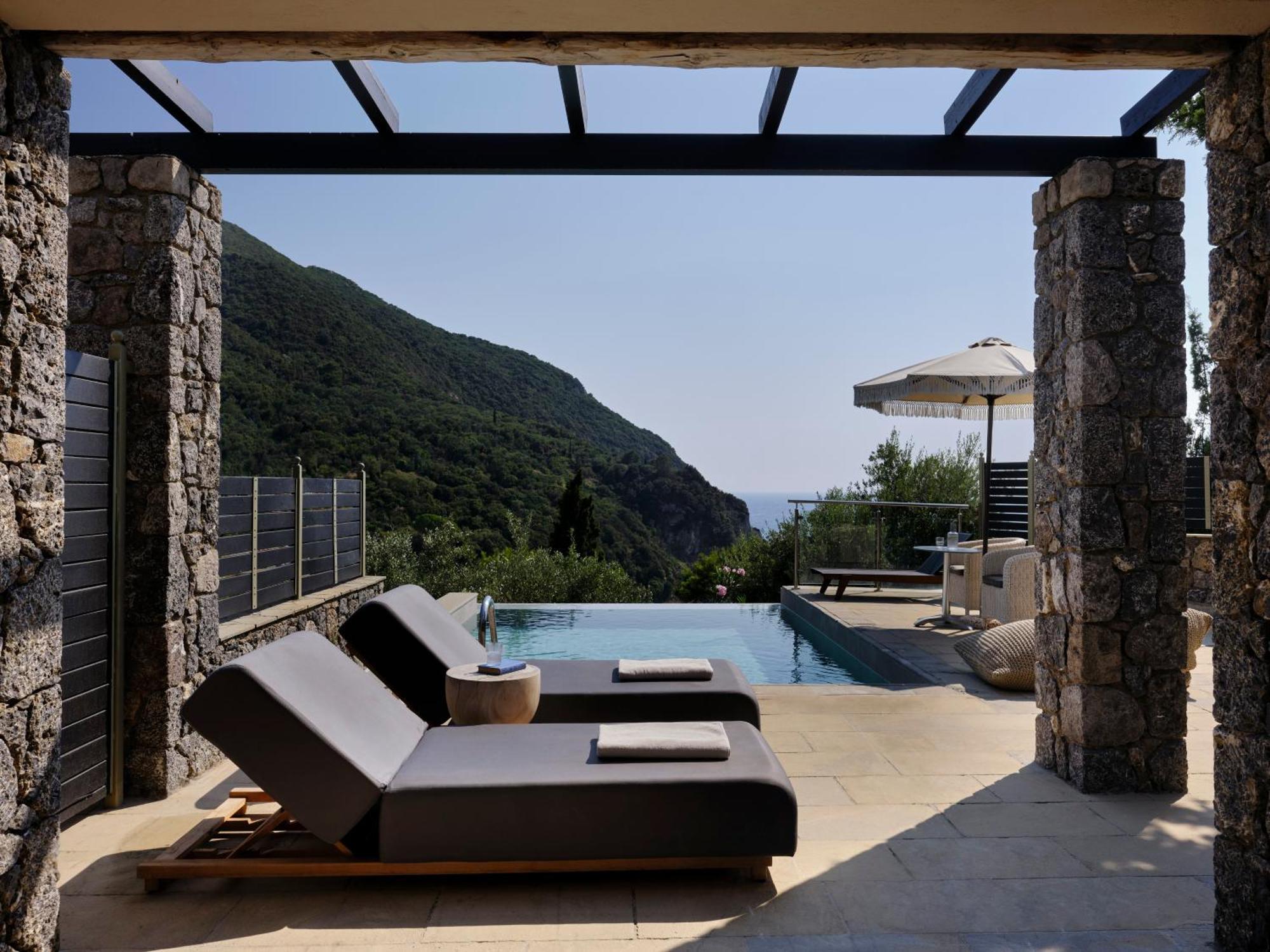 Deluxe Double Room Sea View Private Pool